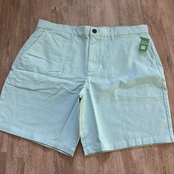 GAP Other - NWT Gap Men’s Dress Shorts 8” length Light Blue Casual Short Cotton